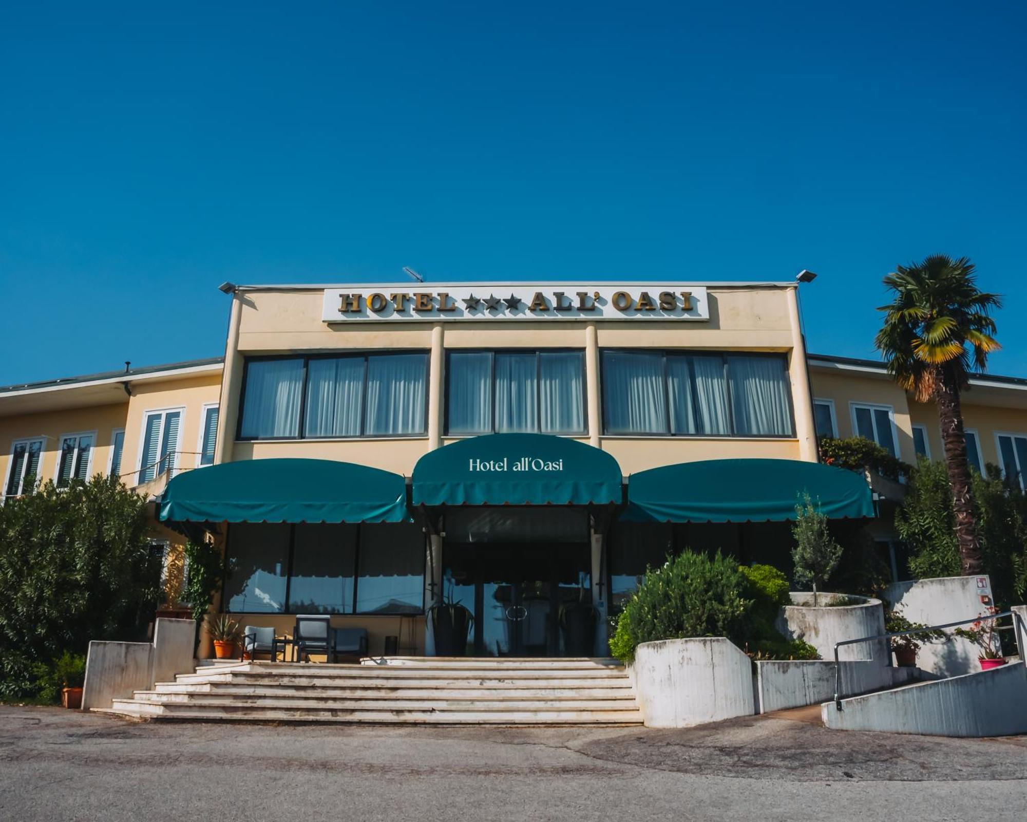 Hotel All'Oasi Paese Exterior foto