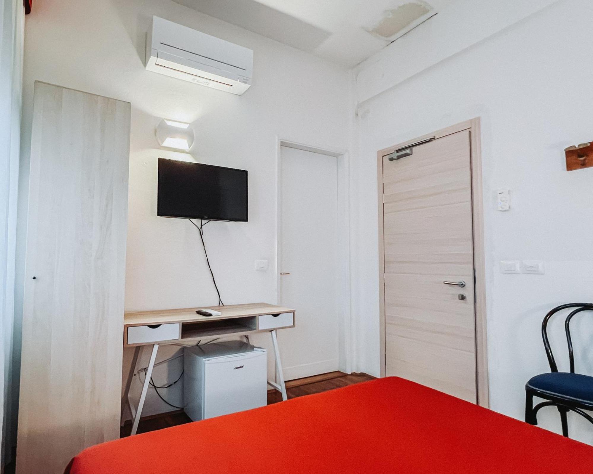 Hotel All'Oasi Paese Exterior foto