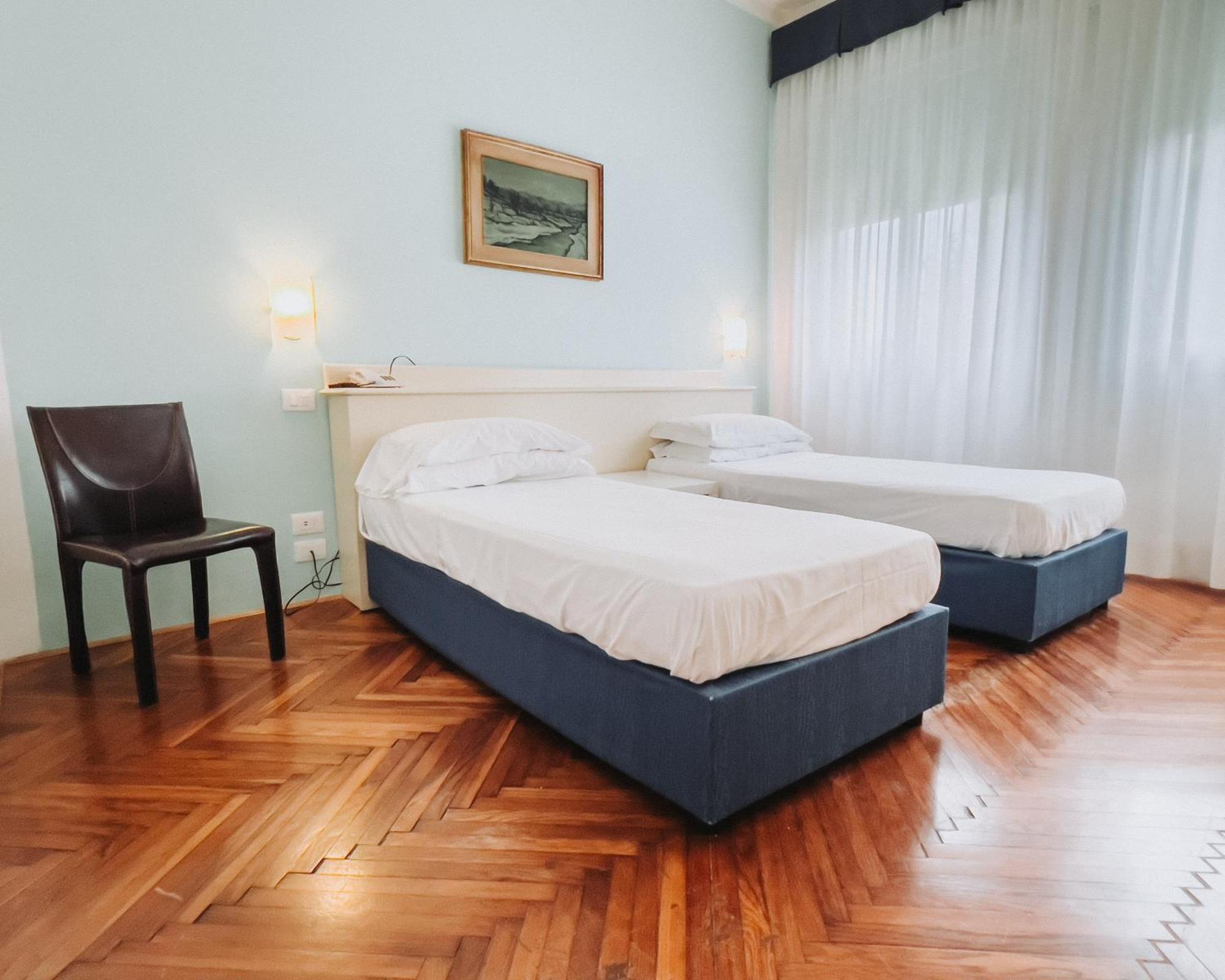 Hotel All'Oasi Paese Exterior foto